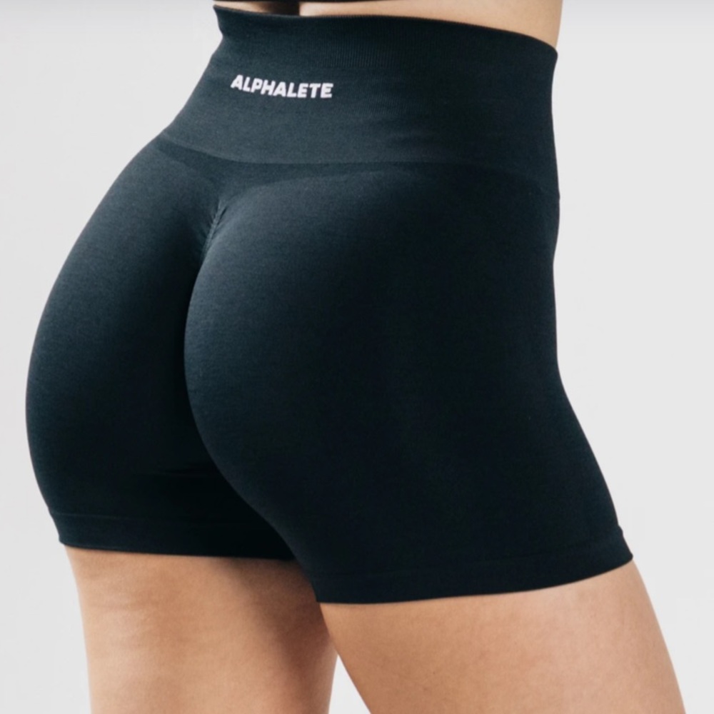 SOLD Alphalete amplify black shorts